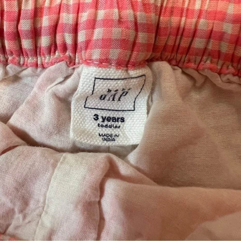 Gap Baby Set of  Stripes Pink Summer Shorts Two Size 18/24 Months 3 y/o